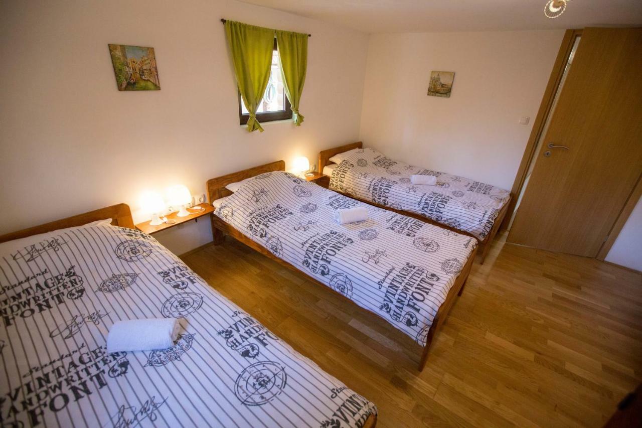Holiday Home Ico Tounj エクステリア 写真